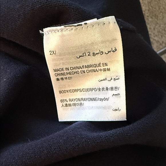 Alfani Black and Brown Sweatshirt with Faux Fur Cuffs - Picture 10 of 11